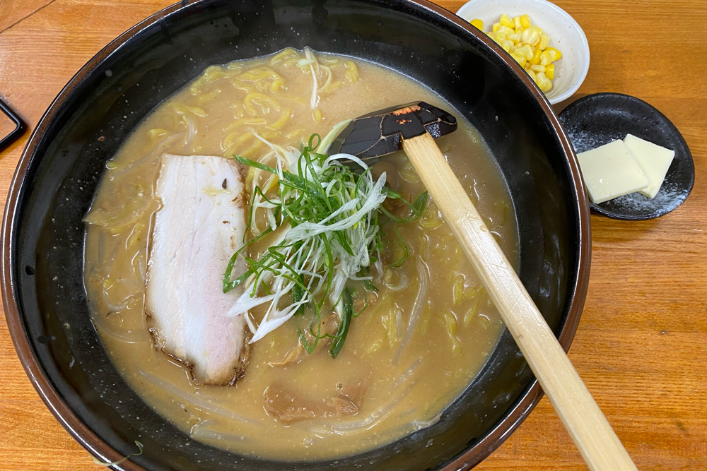 らーめん信玄 南6条店の信州(コク味噌)(北海道札幌市)