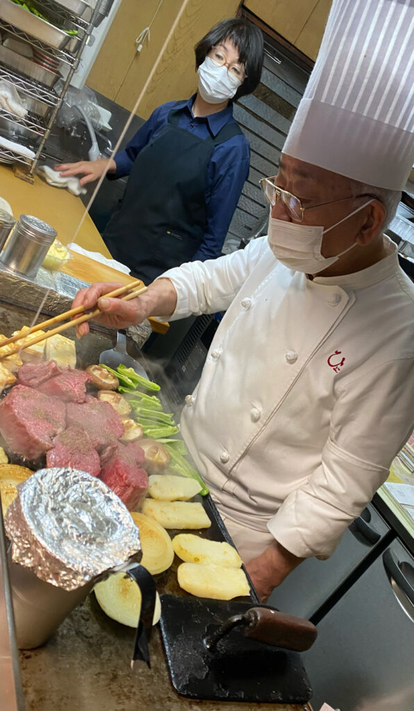 ビーフステーキ専門店 ひよこ(金沢市)